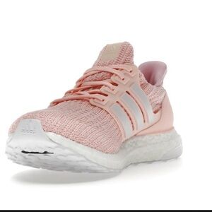Adidas ultra boost size is 9 4.0 CLEAR ORANGE/ORCHID TINT/TRUE PINK